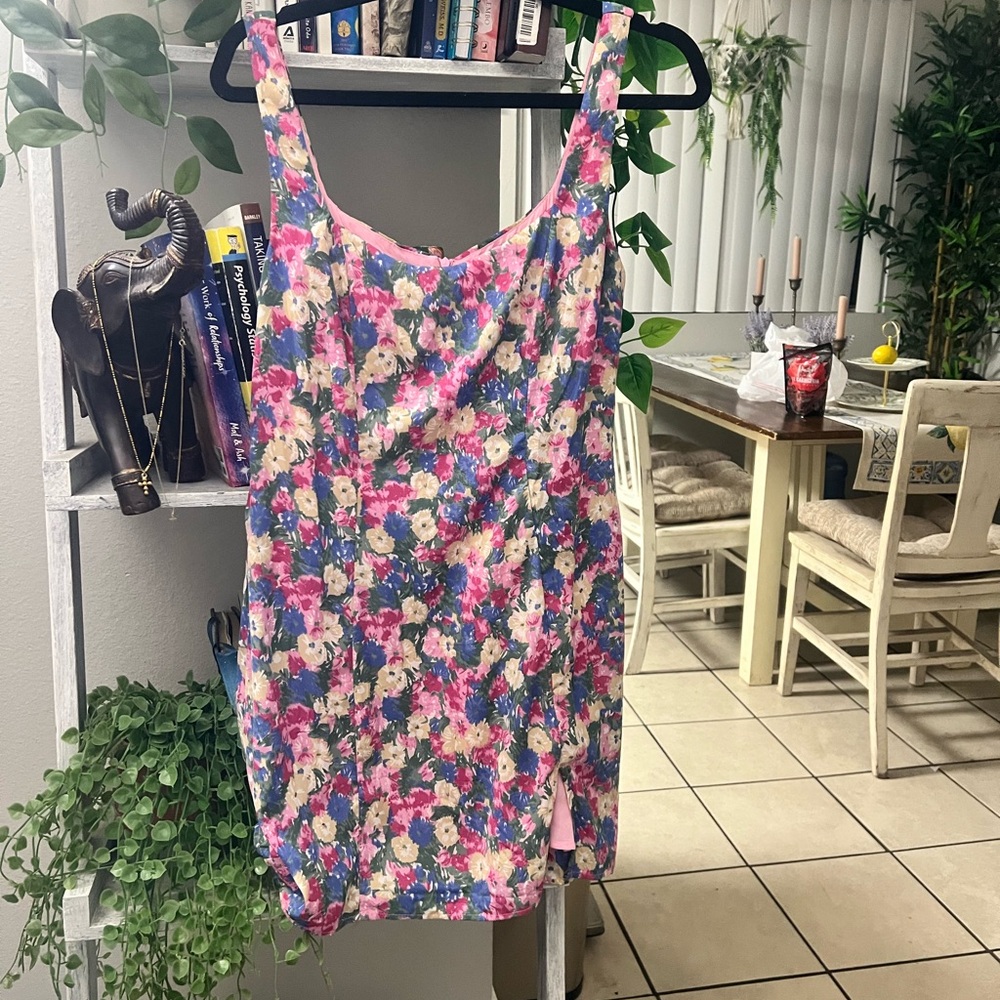 Floral Sleeveless Dress